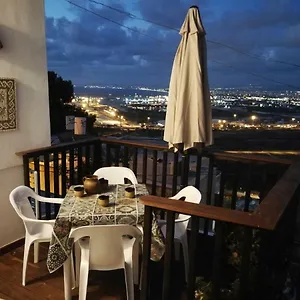  Apartment The Potter's House Overlooking The Bay Of Israel