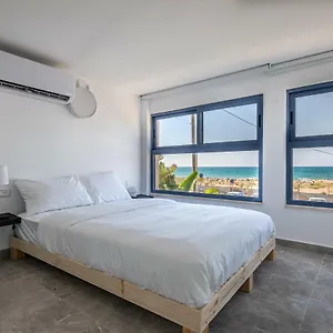  Apartment Port City - Bat Galim Oceanfront Luxury Israel